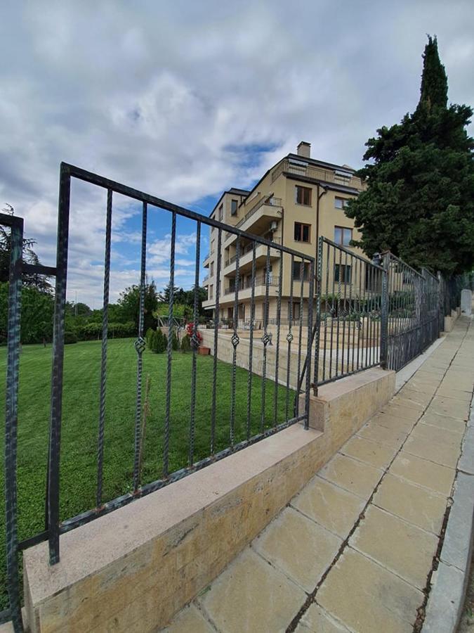 Private Apartment In Cypress Complex 12 Warna Zewnętrze zdjęcie
